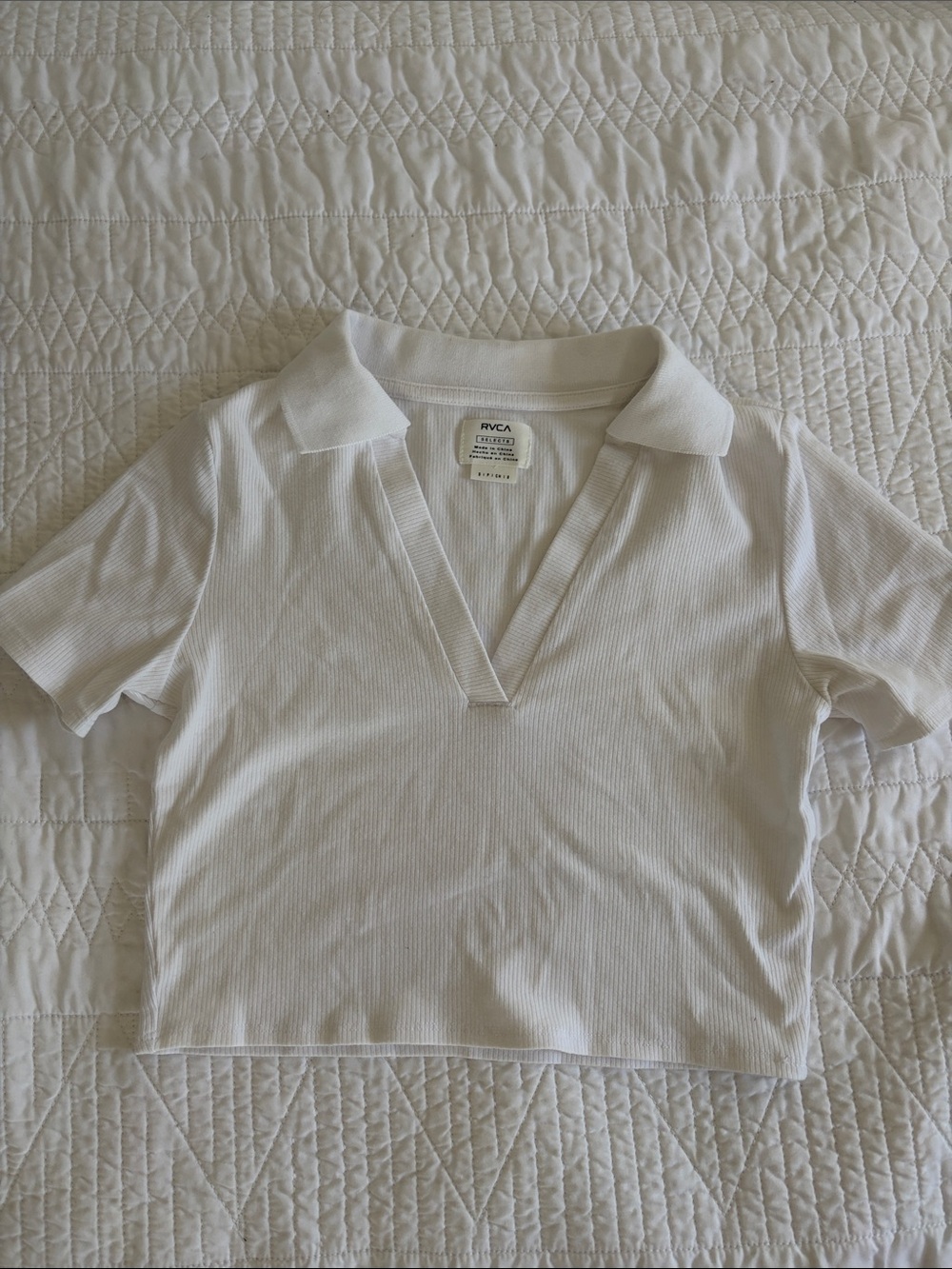 RVCA White Ribbed V‑Neck Polo Crop Top